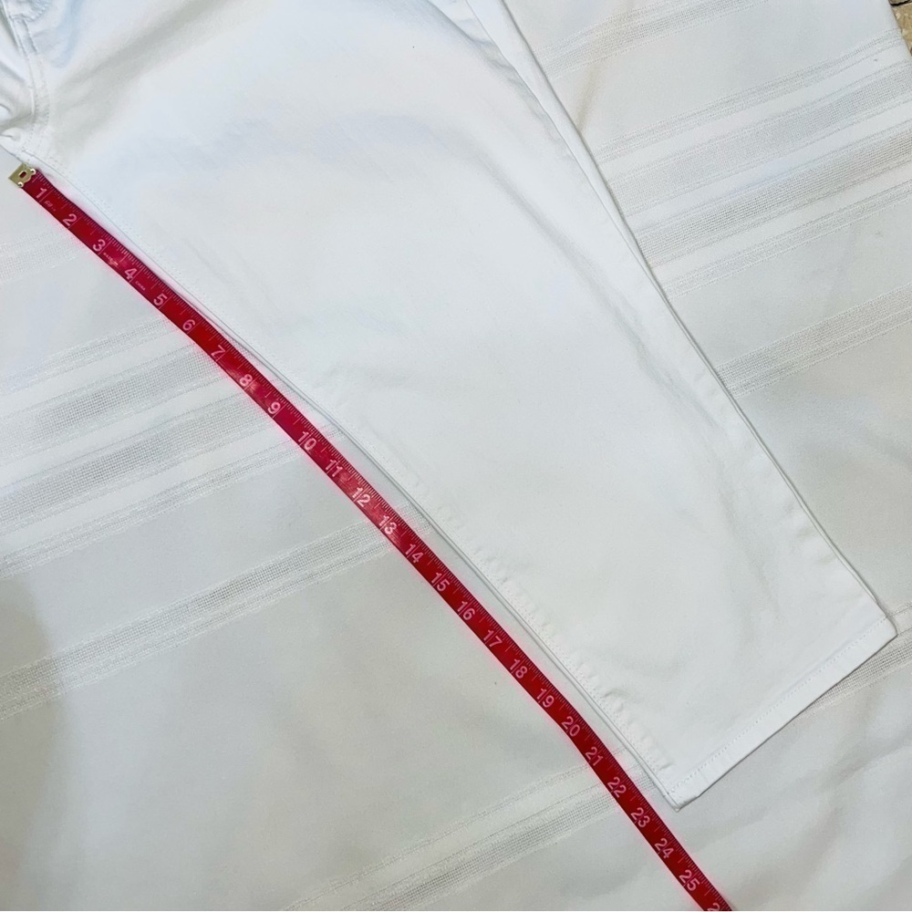 Chico’s So Slimming Jeans White Sz 2.5 Reg Sz 14 Crop - Picture 11 of 14
